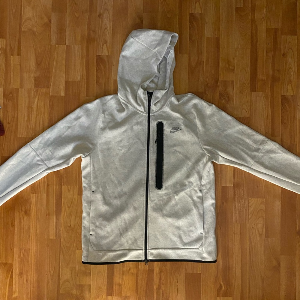 Nike tech fleece